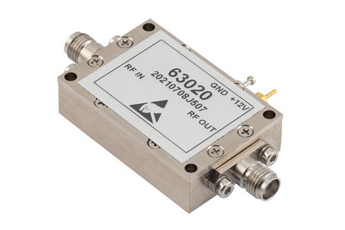 输入保护低噪声放大器，100 MHz~18 GHz，射频输入功率 1 瓦，增益 33 dB，噪声系数 3.5 dB，12V，SMA