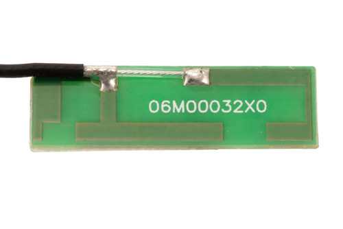 嵌入式PCB天线，2 dBi，2400至2500 MHz，UMCX连接器