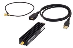 USB频率合成器模块，锁相环（PLL），输出频率为5 GHz至10 GHz，SMA