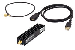 USB频率合成器模块，锁相环（PLL），输出频率为21 GHz至24 GHz，SMA