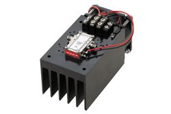 20 dBm Psat, 30 GHz to 40 GHz, Medium Power Amplifier with Heatsink, 2.92mm, 20 dB Gain
