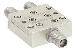 2 Way 2.4mm Power Divider From 10 GHz to 50 GHz Rated at 10 Watts（图2）